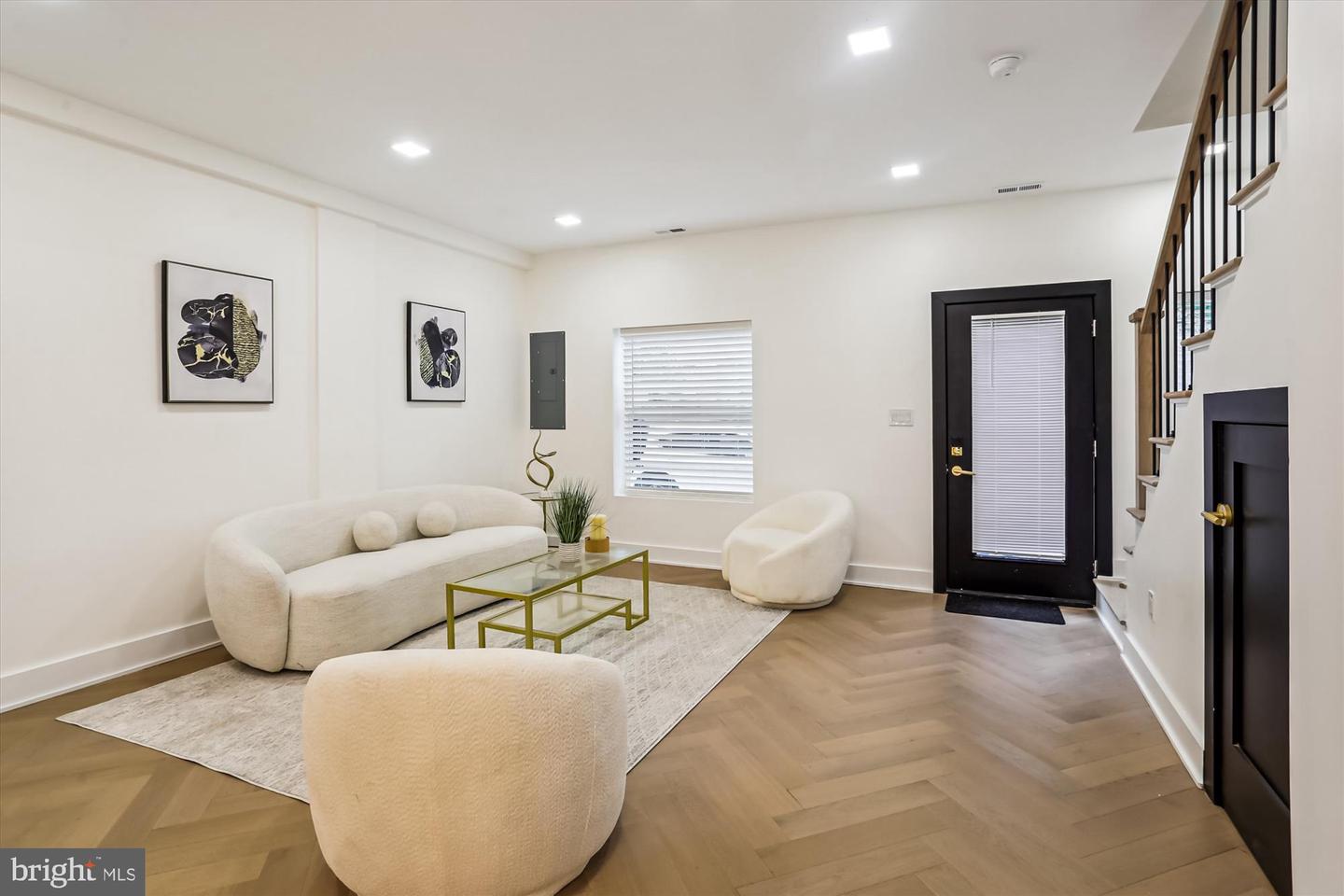 1832 FLORIDA AVE NW, WASHINGTON, District Of Columbia 20009, 3 Bedrooms Bedrooms, ,3 BathroomsBathrooms,Residential,For sale,1832 FLORIDA AVE NW,DCDC2198760 MLS # DCDC2198760