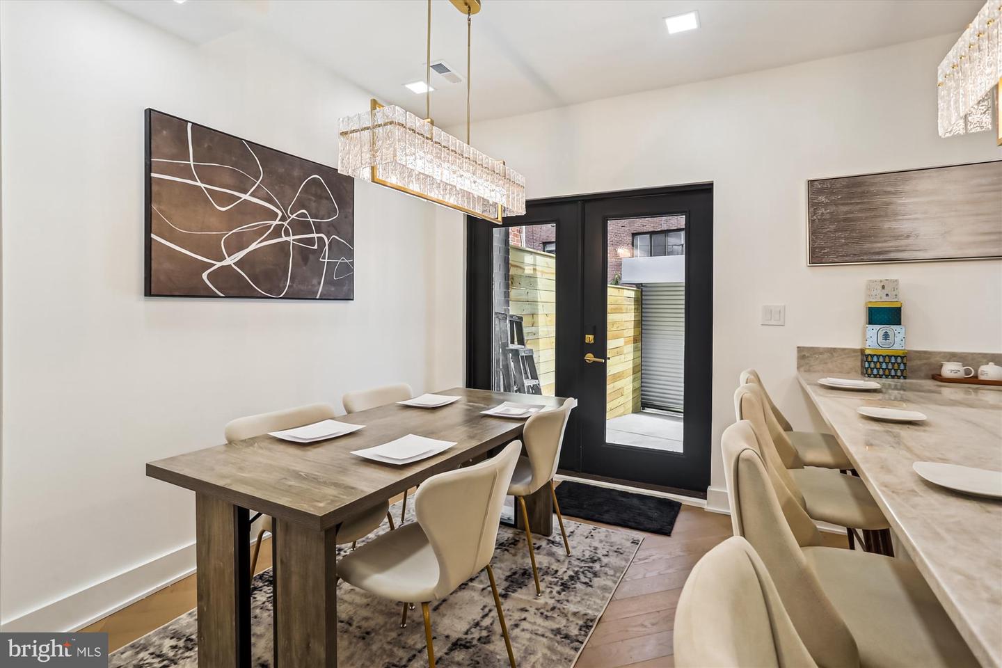 1832 FLORIDA AVE NW, WASHINGTON, District Of Columbia 20009, 3 Bedrooms Bedrooms, ,3 BathroomsBathrooms,Residential,For sale,1832 FLORIDA AVE NW,DCDC2198760 MLS # DCDC2198760