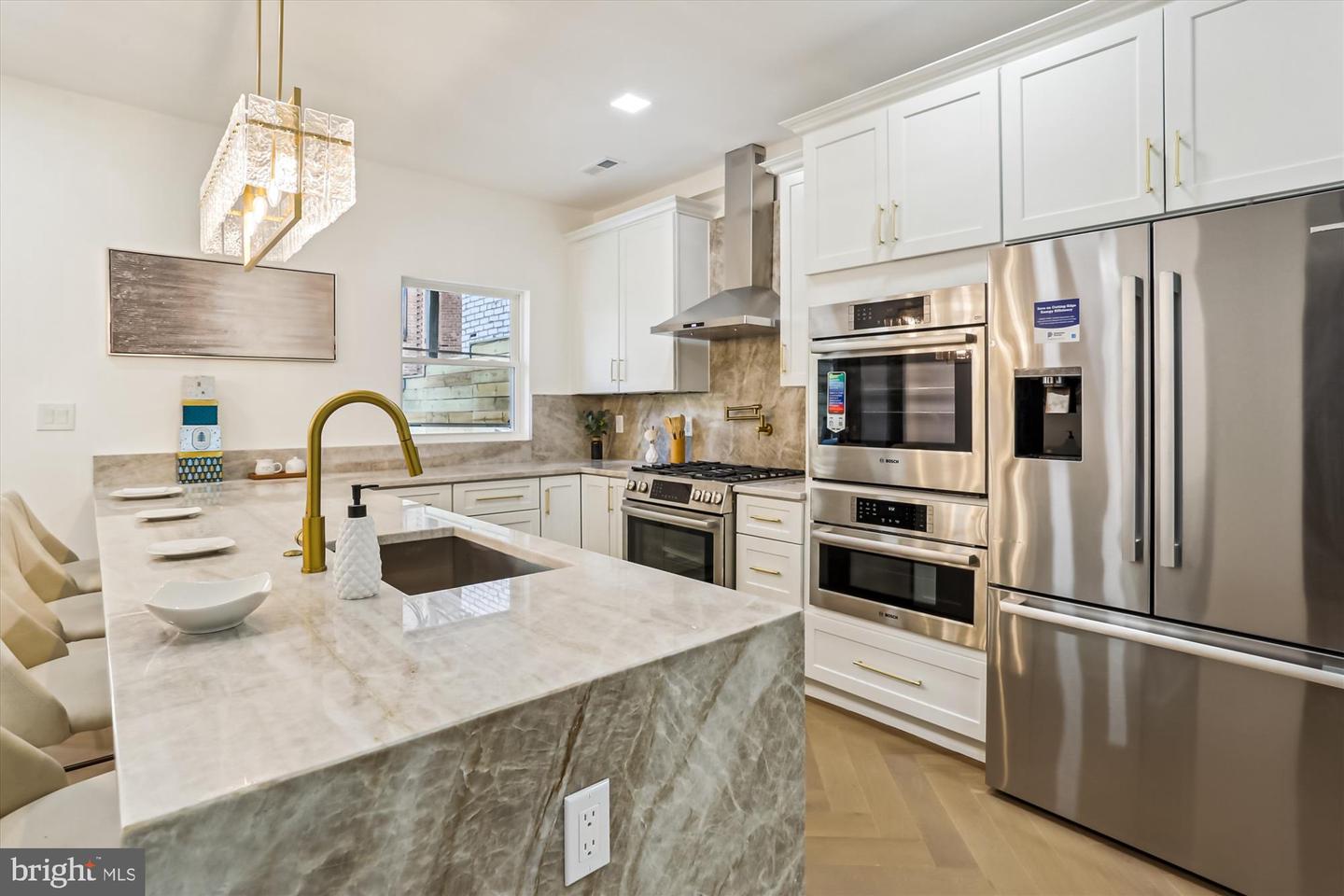 1832 FLORIDA AVE NW, WASHINGTON, District Of Columbia 20009, 3 Bedrooms Bedrooms, ,3 BathroomsBathrooms,Residential,For sale,1832 FLORIDA AVE NW,DCDC2198760 MLS # DCDC2198760