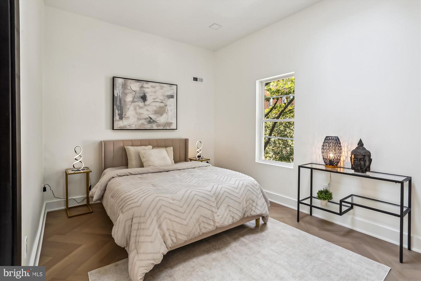 1832 FLORIDA AVE NW, WASHINGTON, District Of Columbia 20009, 3 Bedrooms Bedrooms, ,3 BathroomsBathrooms,Residential,For sale,1832 FLORIDA AVE NW,DCDC2198760 MLS # DCDC2198760