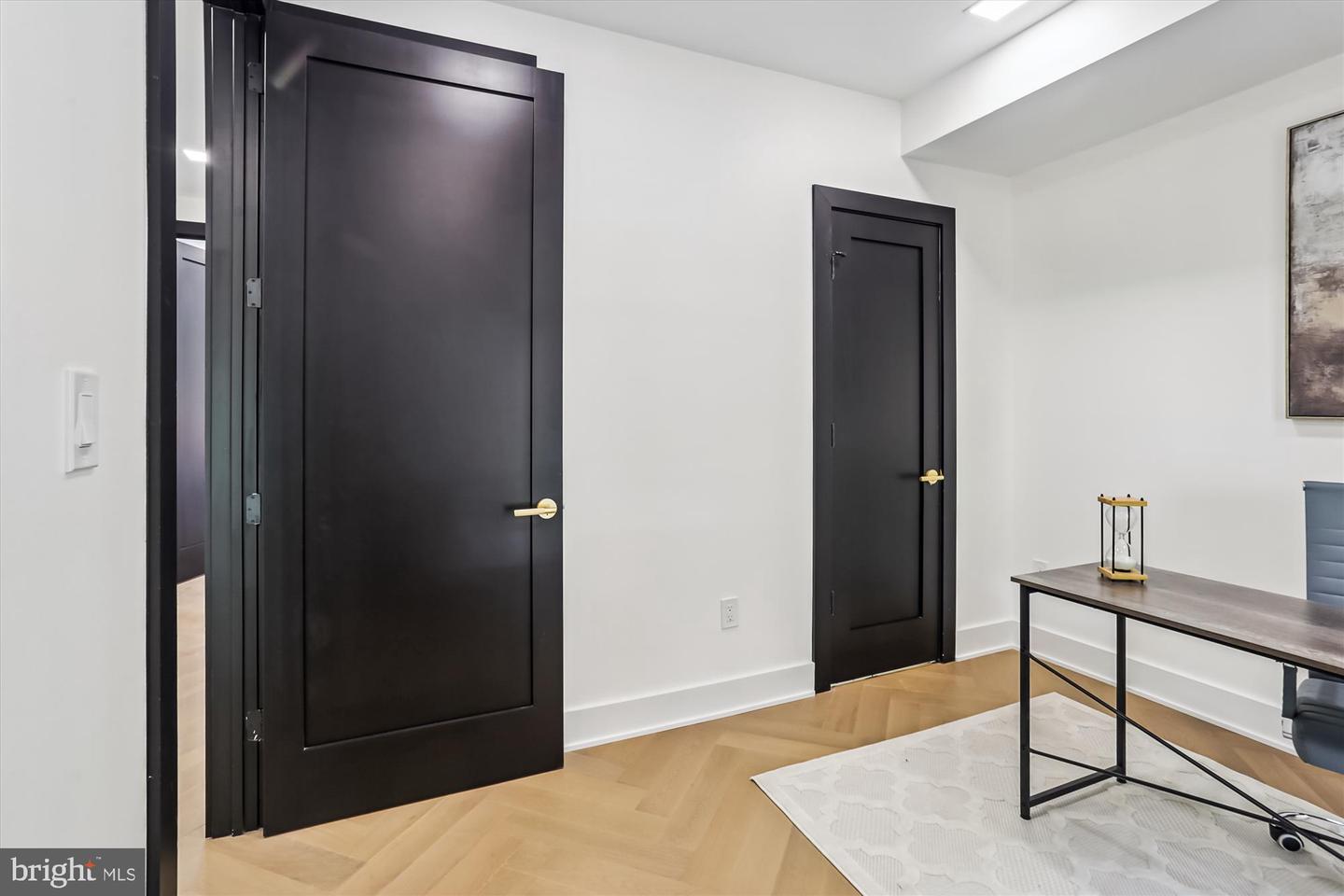 1832 FLORIDA AVE NW, WASHINGTON, District Of Columbia 20009, 3 Bedrooms Bedrooms, ,3 BathroomsBathrooms,Residential,For sale,1832 FLORIDA AVE NW,DCDC2198760 MLS # DCDC2198760