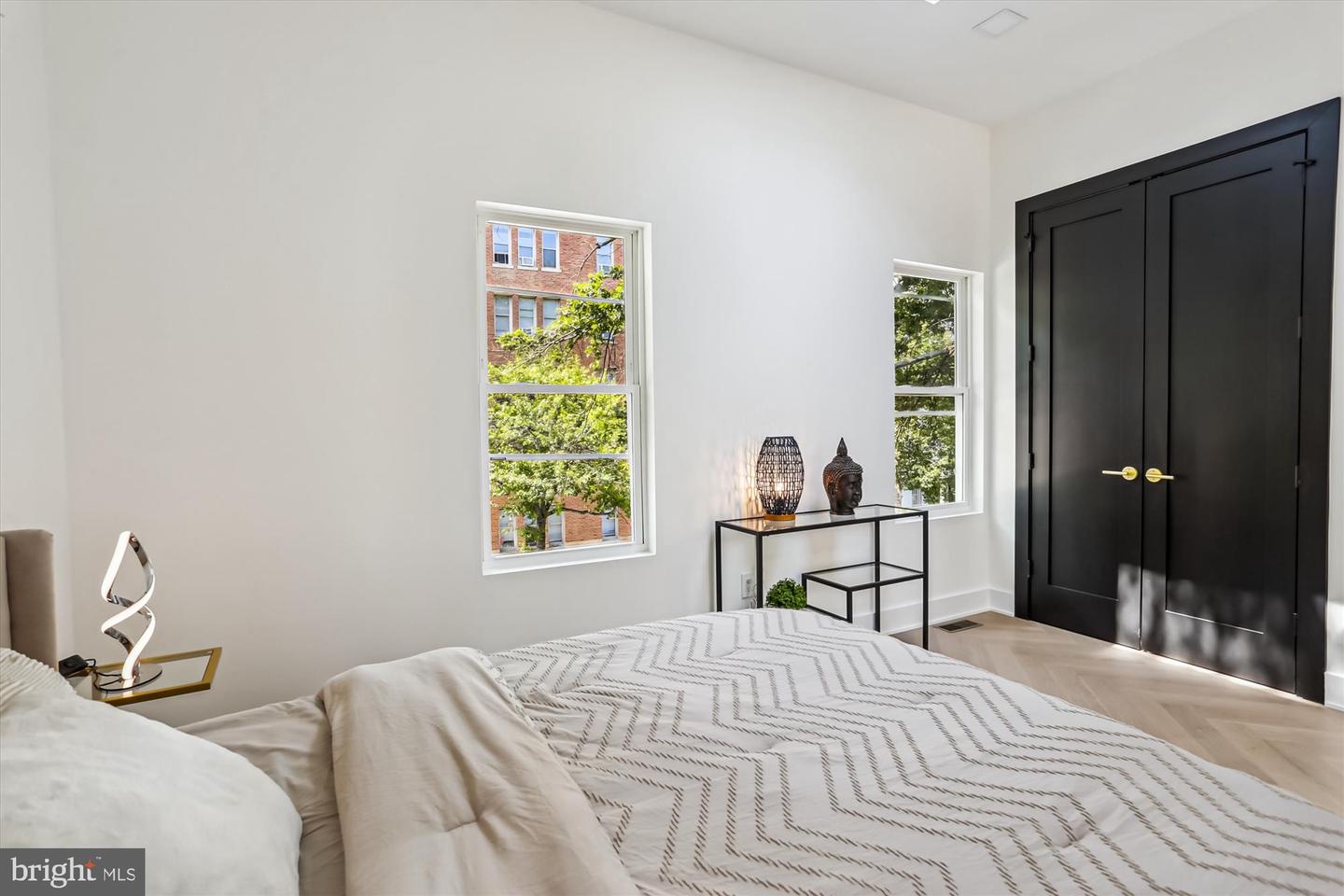 1832 FLORIDA AVE NW, WASHINGTON, District Of Columbia 20009, 3 Bedrooms Bedrooms, ,3 BathroomsBathrooms,Residential,For sale,1832 FLORIDA AVE NW,DCDC2198760 MLS # DCDC2198760