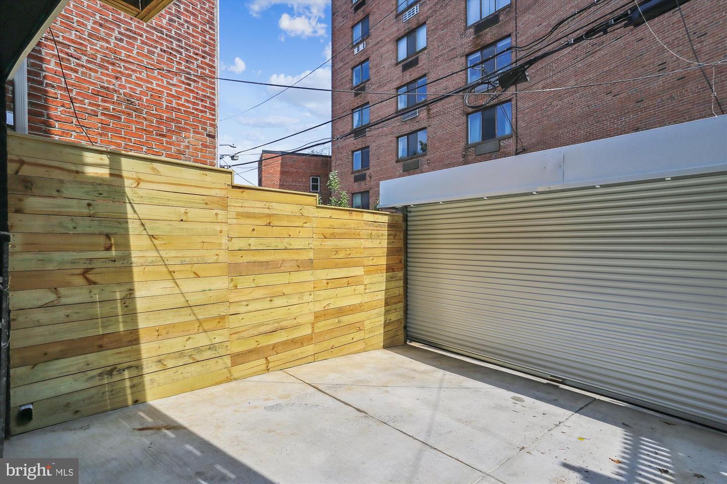 1832 FLORIDA AVE NW, WASHINGTON, District Of Columbia 20009, 3 Bedrooms Bedrooms, ,3 BathroomsBathrooms,Residential,For sale,1832 FLORIDA AVE NW,DCDC2198760 MLS # DCDC2198760