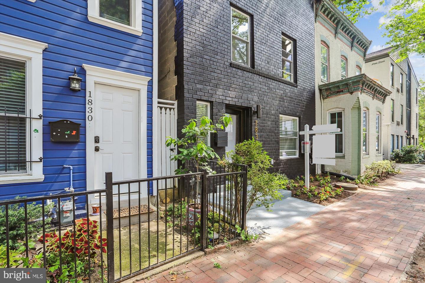 1832 FLORIDA AVE NW, WASHINGTON, District Of Columbia 20009, 3 Bedrooms Bedrooms, ,3 BathroomsBathrooms,Residential,For sale,1832 FLORIDA AVE NW,DCDC2198760 MLS # DCDC2198760