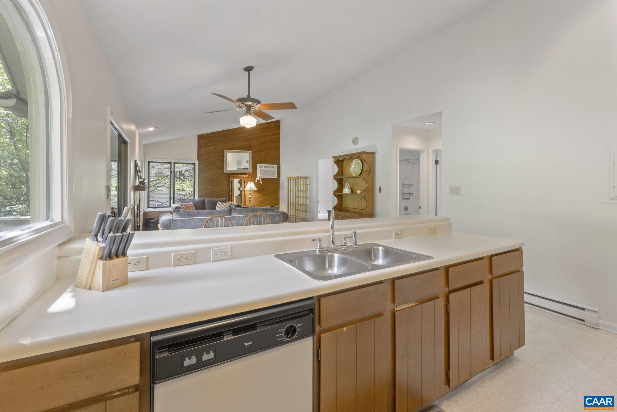 2212 TANNERS RIDGE, WINTERGREEN RESORT, Virginia 22967, 2 Bedrooms Bedrooms, ,2 BathroomsBathrooms,Residential,2212 TANNERS RIDGE,666444 MLS # 666444