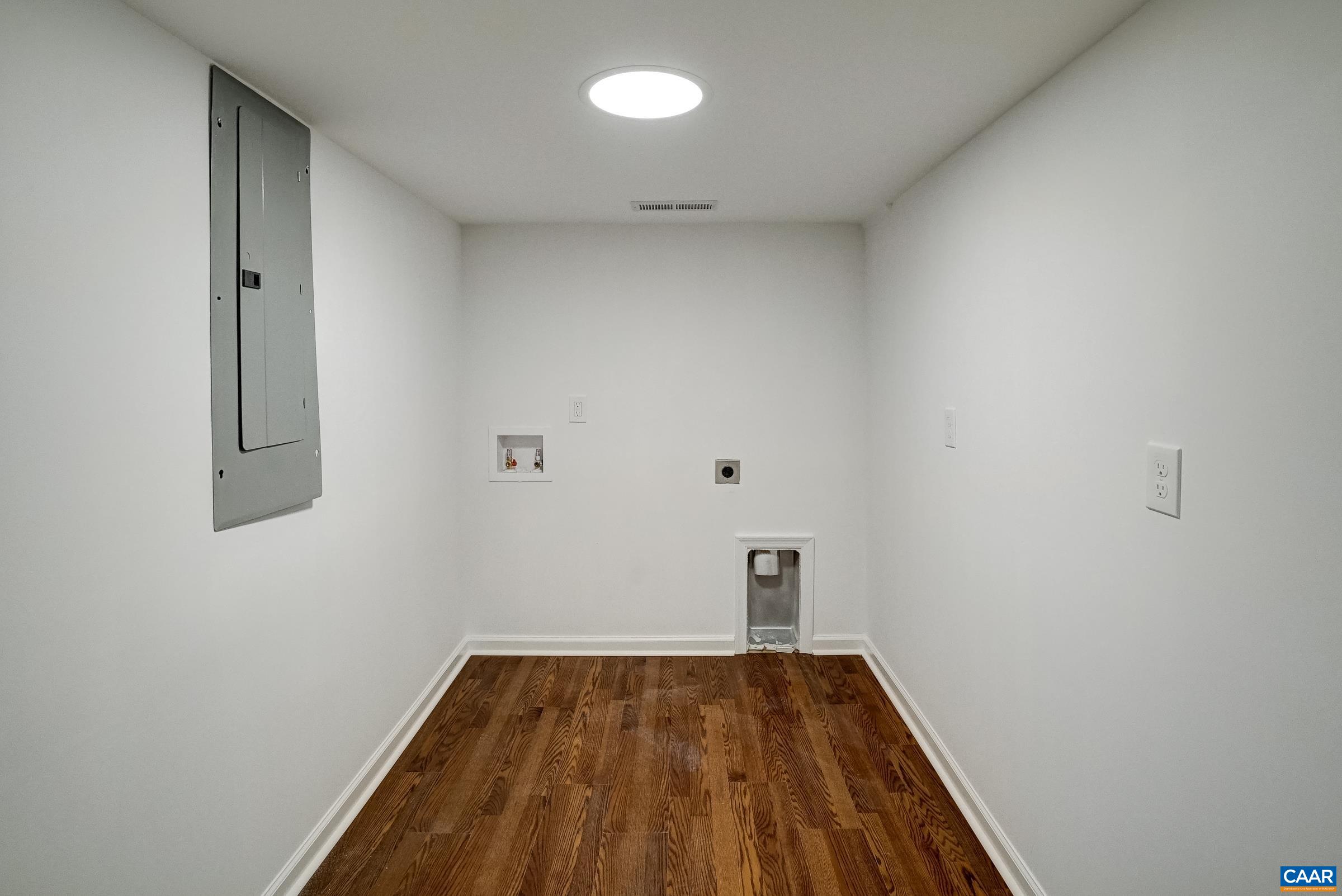 Huge new laundry room with washer and dryer hookups.