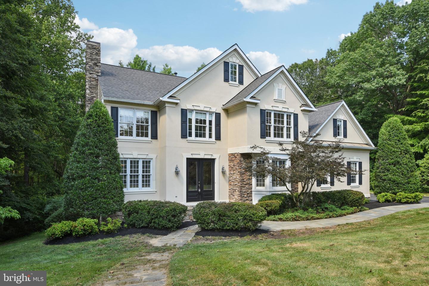 6974 JEREMIAH CT, MANASSAS, Virginia 20111, 4 Bedrooms Bedrooms, ,3 BathroomsBathrooms,Residential,For sale,6974 JEREMIAH CT,VAPW2094764 MLS # VAPW2094764