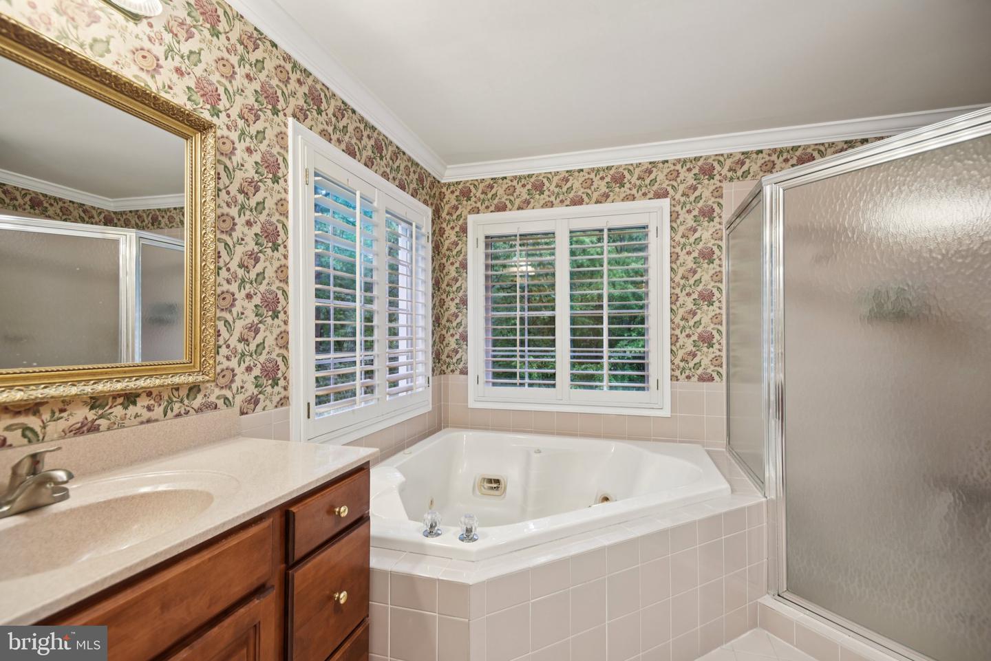 6974 JEREMIAH CT, MANASSAS, Virginia 20111, 4 Bedrooms Bedrooms, ,3 BathroomsBathrooms,Residential,For sale,6974 JEREMIAH CT,VAPW2094764 MLS # VAPW2094764