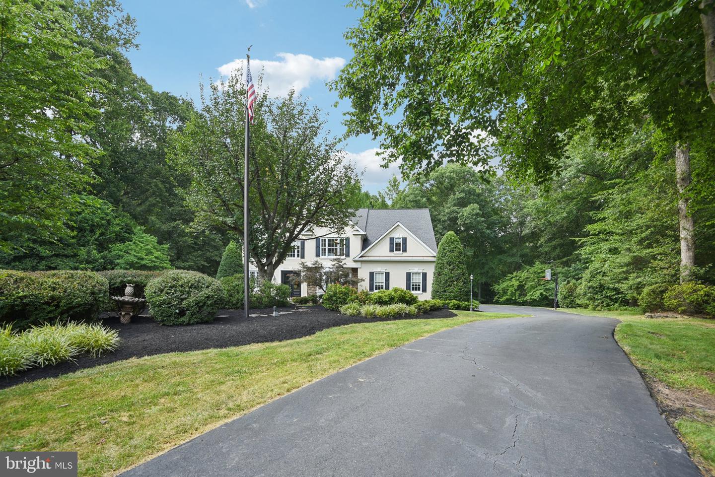 6974 JEREMIAH CT, MANASSAS, Virginia 20111, 4 Bedrooms Bedrooms, ,3 BathroomsBathrooms,Residential,For sale,6974 JEREMIAH CT,VAPW2094764 MLS # VAPW2094764