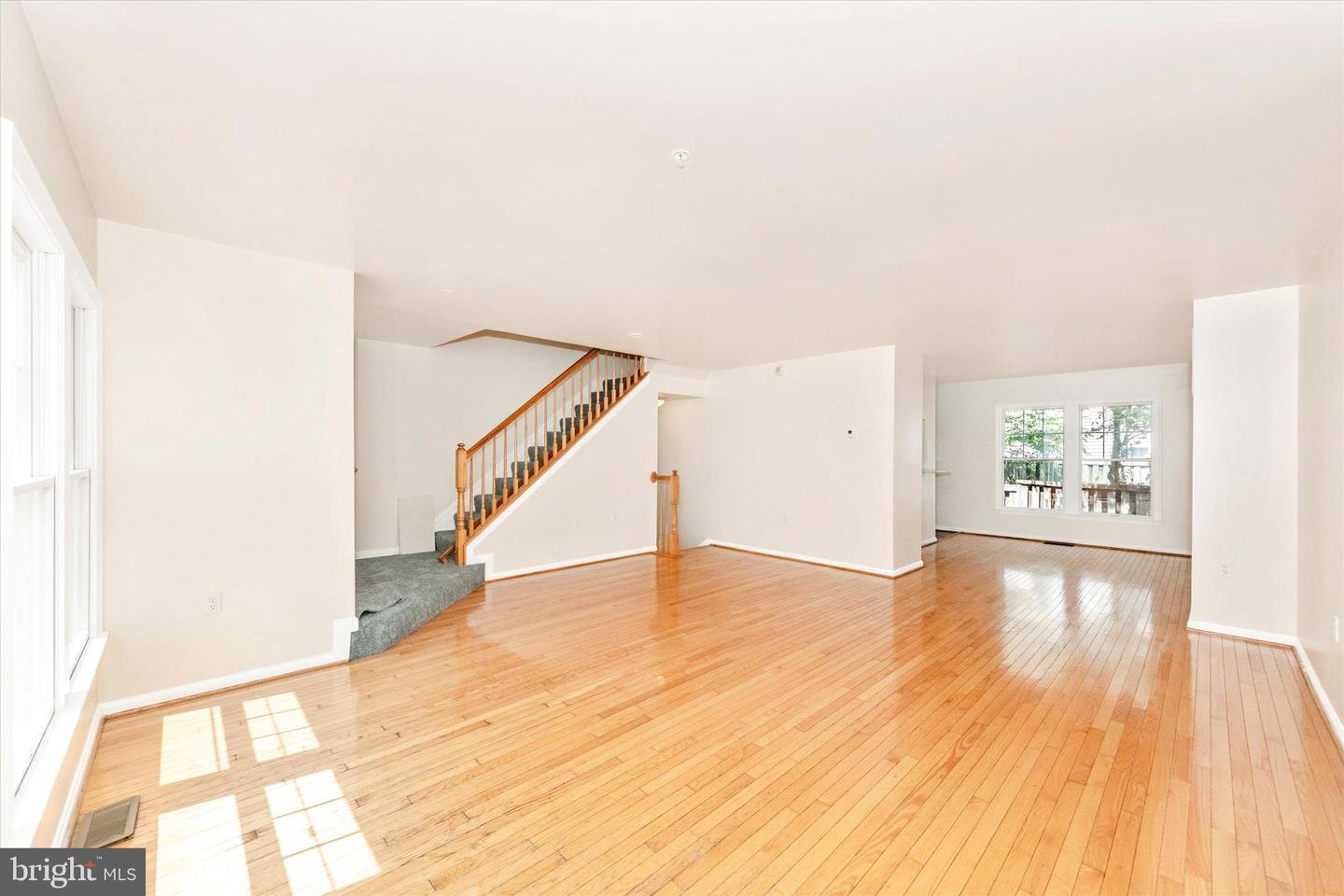 843 MARJORIE CT SE, WASHINGTON, District Of Columbia 20032, 4 Bedrooms Bedrooms, ,2 BathroomsBathrooms,Residential,For sale,843 MARJORIE CT SE,DCDC2200882 MLS # DCDC2200882