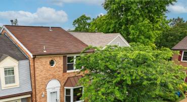 14427 MANASSAS GAP CT, CENTREVILLE, Virginia 20120, 3 Bedrooms Bedrooms, ,3 BathroomsBathrooms,Residential,For sale,14427 MANASSAS GAP CT,VAFX2241224 MLS # VAFX2241224