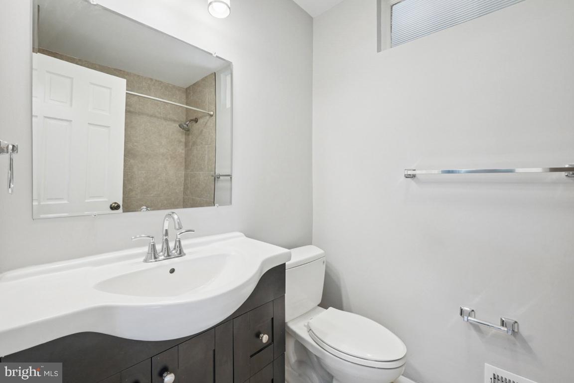 4065 TANEY AVE, ALEXANDRIA, Virginia 22304, 4 Bedrooms Bedrooms, 15 Rooms Rooms,3 BathroomsBathrooms,Residential,For sale,4065 TANEY AVE,VAAX2045404 MLS # VAAX2045404