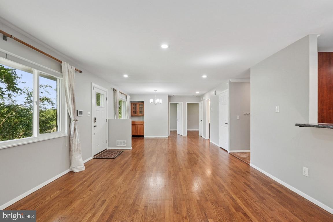 4065 TANEY AVE, ALEXANDRIA, Virginia 22304, 4 Bedrooms Bedrooms, 15 Rooms Rooms,3 BathroomsBathrooms,Residential,For sale,4065 TANEY AVE,VAAX2045404 MLS # VAAX2045404