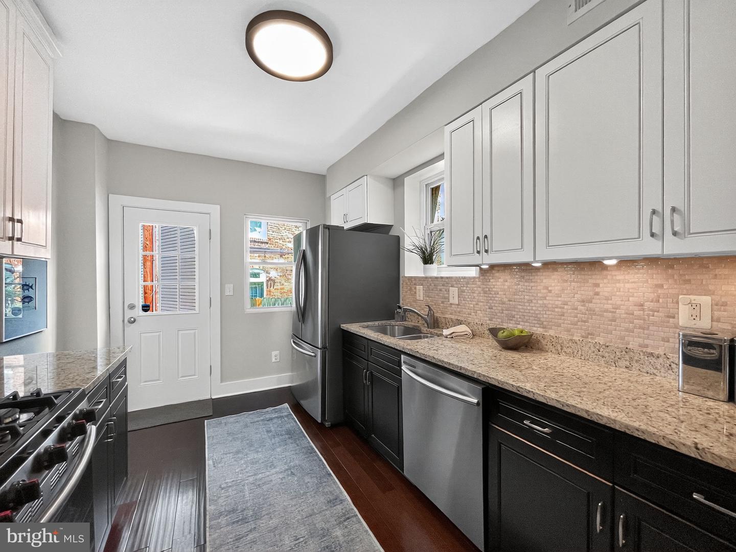 1616 G ST SE, WASHINGTON, District Of Columbia 20003, 2 Bedrooms Bedrooms, ,2 BathroomsBathrooms,Residential,For sale,1616 G ST SE,DCDC2201020 MLS # DCDC2201020
