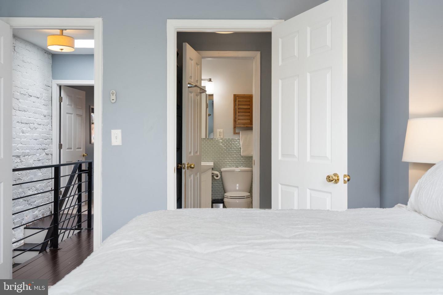 1616 G ST SE, WASHINGTON, District Of Columbia 20003, 2 Bedrooms Bedrooms, ,2 BathroomsBathrooms,Residential,For sale,1616 G ST SE,DCDC2201020 MLS # DCDC2201020