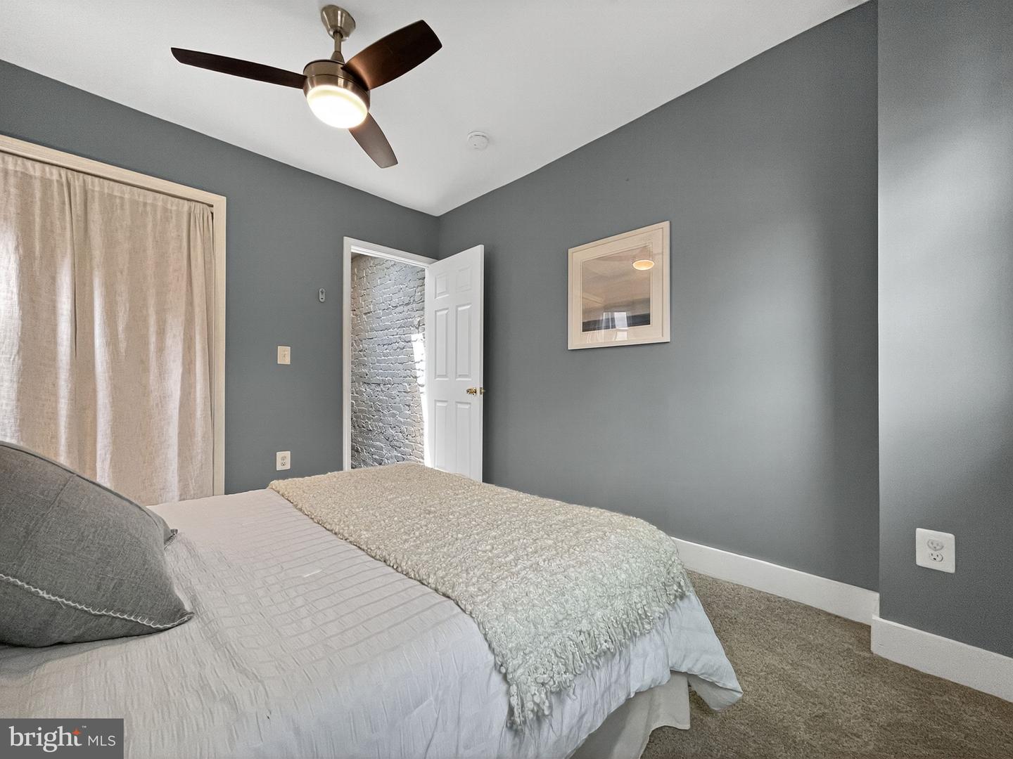 1616 G ST SE, WASHINGTON, District Of Columbia 20003, 2 Bedrooms Bedrooms, ,2 BathroomsBathrooms,Residential,For sale,1616 G ST SE,DCDC2201020 MLS # DCDC2201020