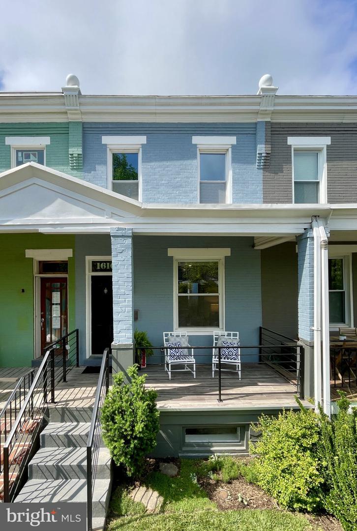 1616 G ST SE, WASHINGTON, District Of Columbia 20003, 2 Bedrooms Bedrooms, ,2 BathroomsBathrooms,Residential,For sale,1616 G ST SE,DCDC2201020 MLS # DCDC2201020