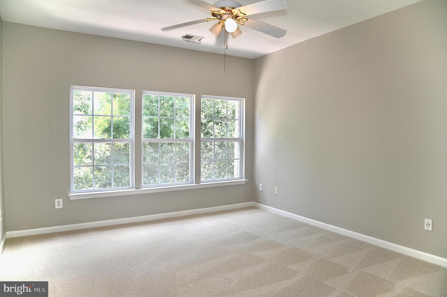 10167 PALE ROSE LOOP, BRISTOW, Virginia 20136, 3 Bedrooms Bedrooms, ,2 BathroomsBathrooms,Residential,For sale,10167 PALE ROSE LOOP,VAPW2095106 MLS # VAPW2095106
