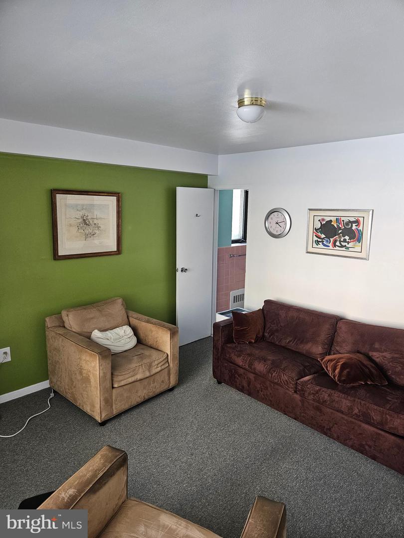 5410 CONNECTICUT AVE NW #112, WASHINGTON, District Of Columbia 20015, 3 Bedrooms Bedrooms, ,2 BathroomsBathrooms,Residential,For sale,5410 CONNECTICUT AVE NW #112,DCDC2201680 MLS # DCDC2201680