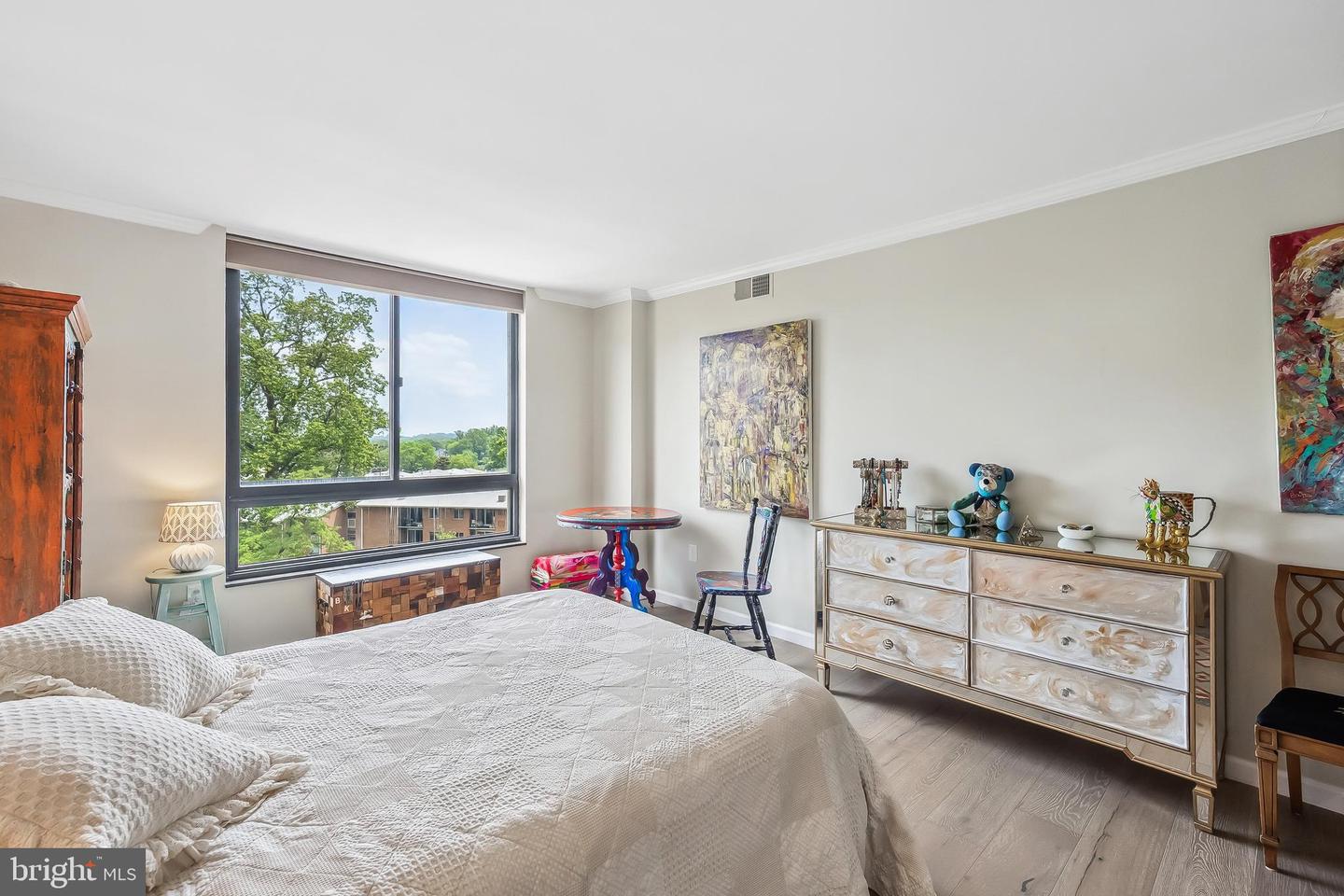 1808 OLD MEADOW RD #906, MCLEAN, Virginia 22102, 2 Bedrooms Bedrooms, ,2 BathroomsBathrooms,Residential,For sale,1808 OLD MEADOW RD #906,VAFX2242194 MLS # VAFX2242194