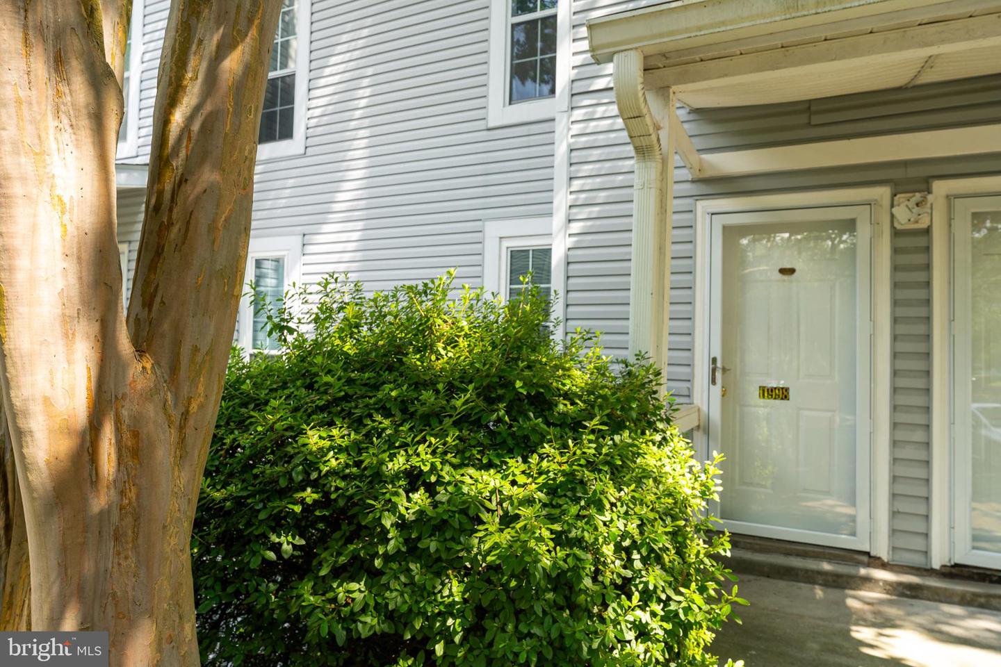11998 CARDAMOM DR #11998, WOODBRIDGE, Virginia 22192, 2 Bedrooms Bedrooms, ,1 BathroomBathrooms,Residential,For sale,11998 CARDAMOM DR #11998,VAPW2095238 MLS # VAPW2095238
