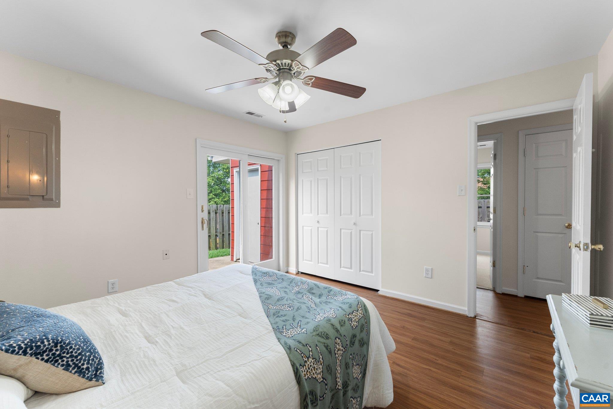 941 WARWICK CT, CHARLOTTESVILLE, Virginia 22901, 3 Bedrooms Bedrooms, ,2 BathroomsBathrooms,Residential,941 WARWICK CT,666651 MLS # 666651