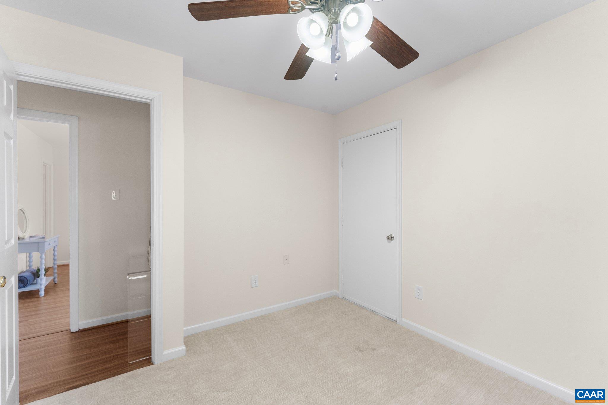 941 WARWICK CT, CHARLOTTESVILLE, Virginia 22901, 3 Bedrooms Bedrooms, ,2 BathroomsBathrooms,Residential,941 WARWICK CT,666651 MLS # 666651