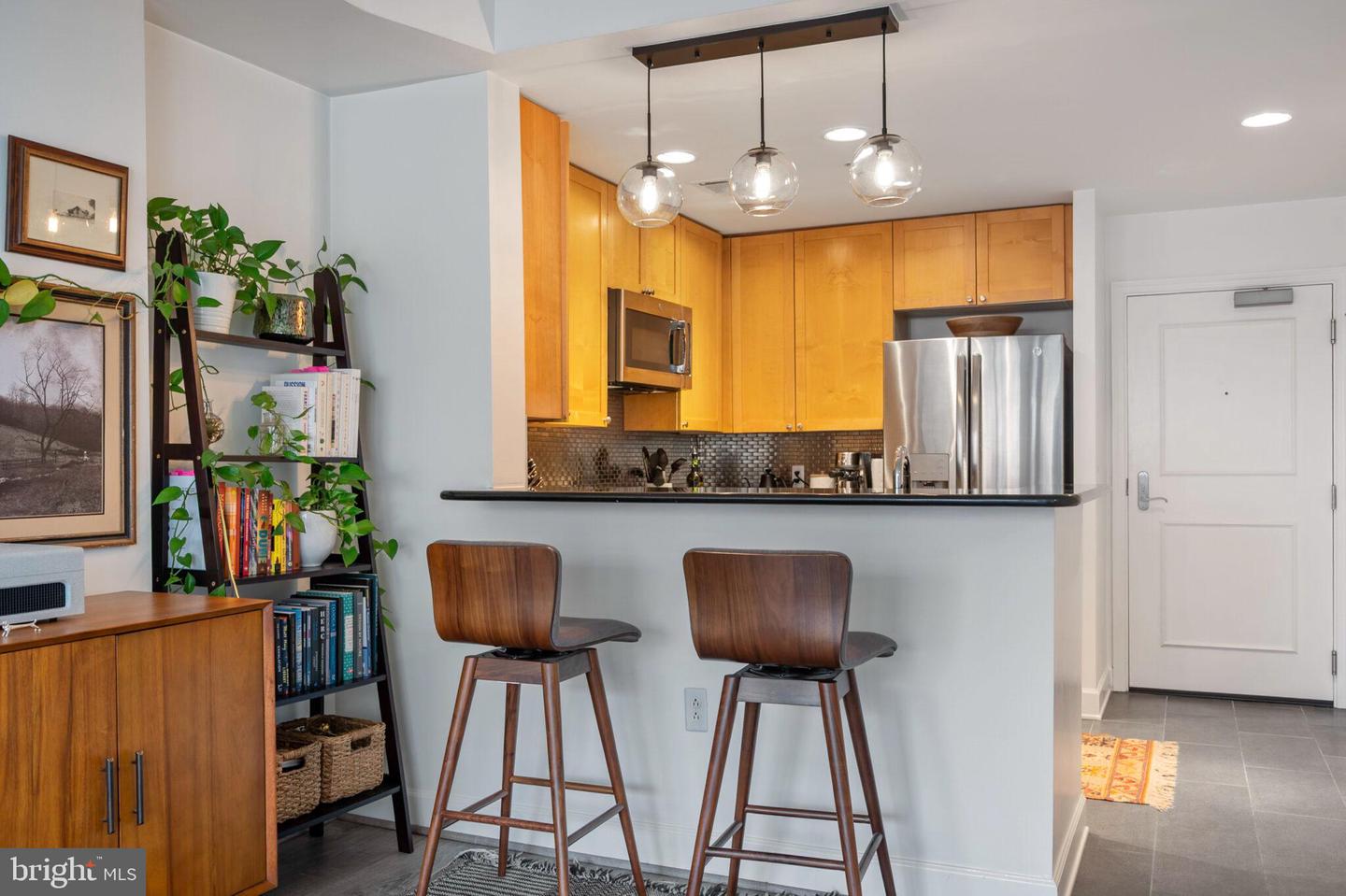 3650 S GLEBE RD #450, ARLINGTON, Virginia 22202, 1 Bedroom Bedrooms, ,1 BathroomBathrooms,Residential,For sale,3650 S GLEBE RD #450,VAAR2058014 MLS # VAAR2058014