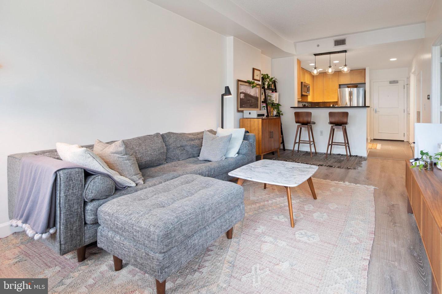 3650 S GLEBE RD #450, ARLINGTON, Virginia 22202, 1 Bedroom Bedrooms, ,1 BathroomBathrooms,Residential,For sale,3650 S GLEBE RD #450,VAAR2058014 MLS # VAAR2058014