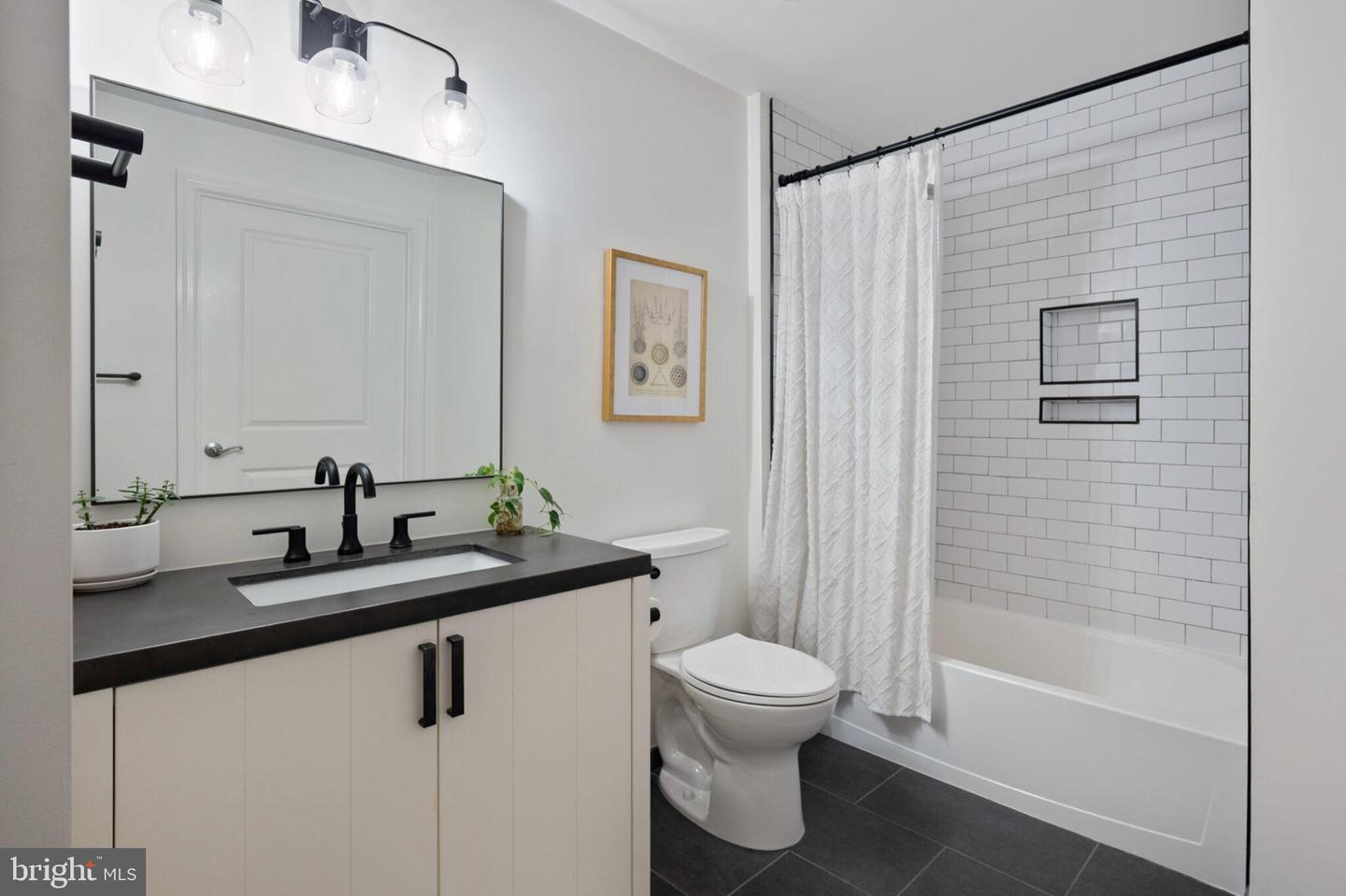 3650 S GLEBE RD #450, ARLINGTON, Virginia 22202, 1 Bedroom Bedrooms, ,1 BathroomBathrooms,Residential,For sale,3650 S GLEBE RD #450,VAAR2058014 MLS # VAAR2058014