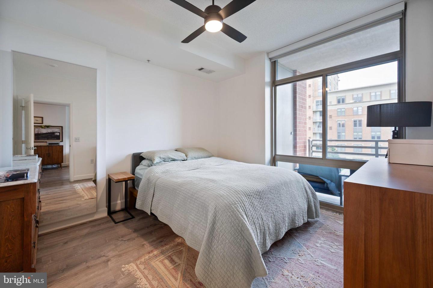 3650 S GLEBE RD #450, ARLINGTON, Virginia 22202, 1 Bedroom Bedrooms, ,1 BathroomBathrooms,Residential,For sale,3650 S GLEBE RD #450,VAAR2058014 MLS # VAAR2058014