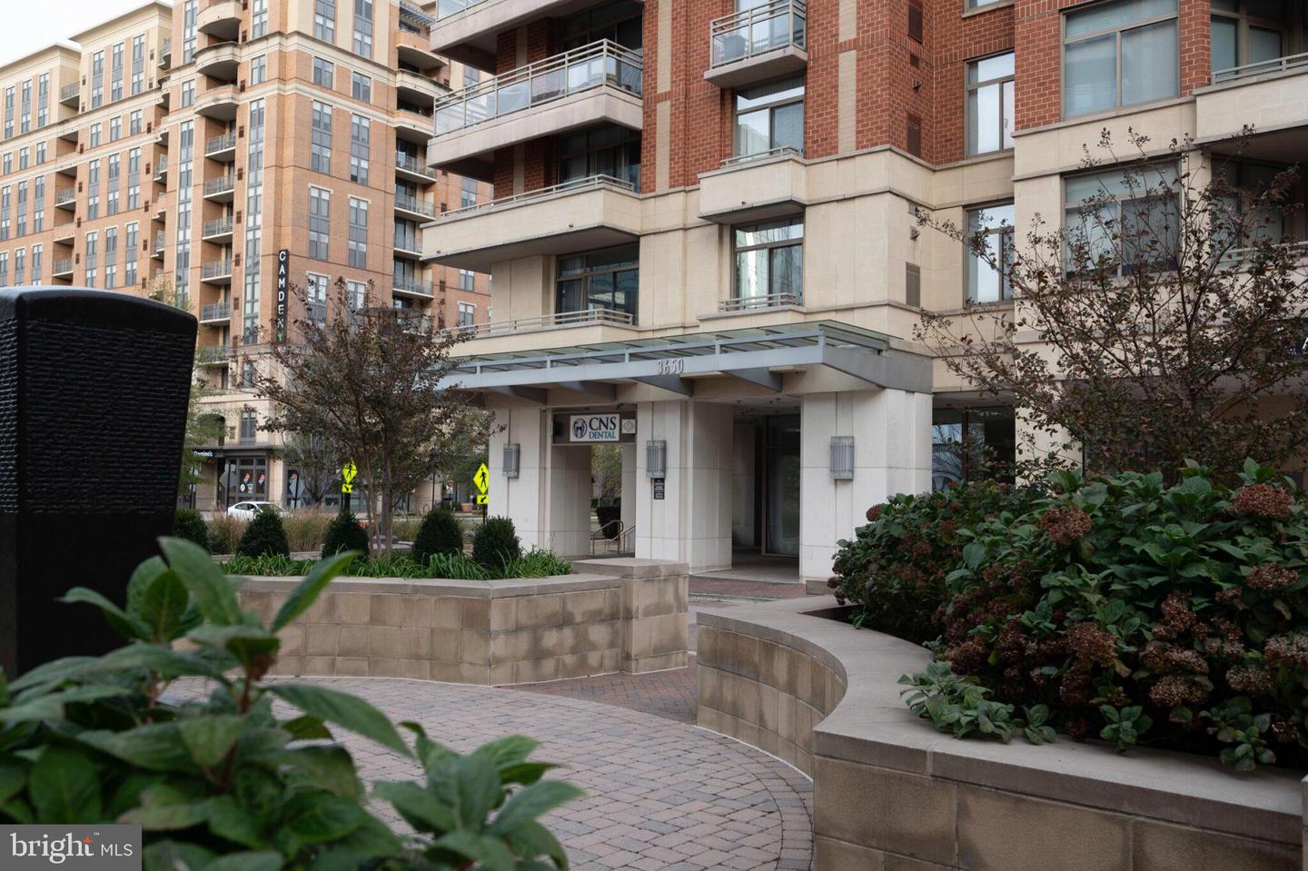 3650 S GLEBE RD #450, ARLINGTON, Virginia 22202, 1 Bedroom Bedrooms, ,1 BathroomBathrooms,Residential,For sale,3650 S GLEBE RD #450,VAAR2058014 MLS # VAAR2058014