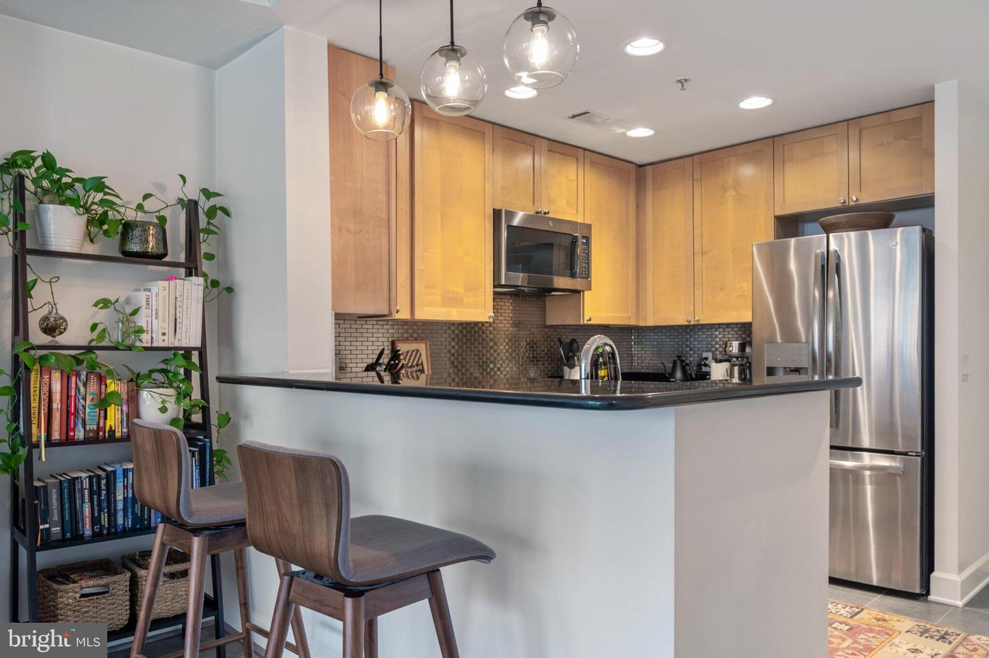3650 S GLEBE RD #450, ARLINGTON, Virginia 22202, 1 Bedroom Bedrooms, ,1 BathroomBathrooms,Residential,For sale,3650 S GLEBE RD #450,VAAR2058014 MLS # VAAR2058014