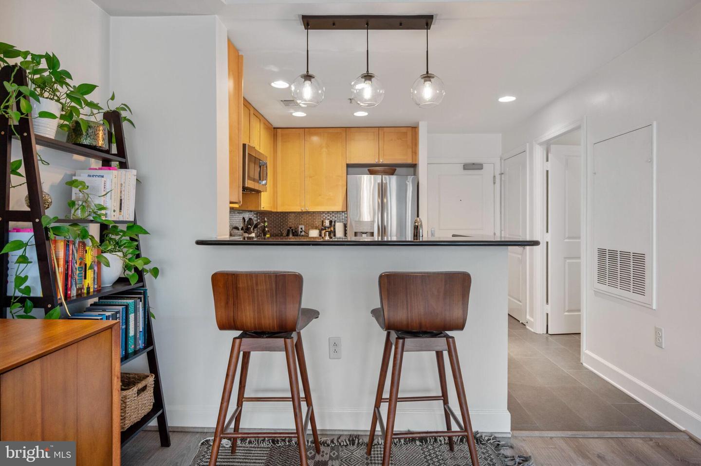 3650 S GLEBE RD #450, ARLINGTON, Virginia 22202, 1 Bedroom Bedrooms, ,1 BathroomBathrooms,Residential,For sale,3650 S GLEBE RD #450,VAAR2058014 MLS # VAAR2058014