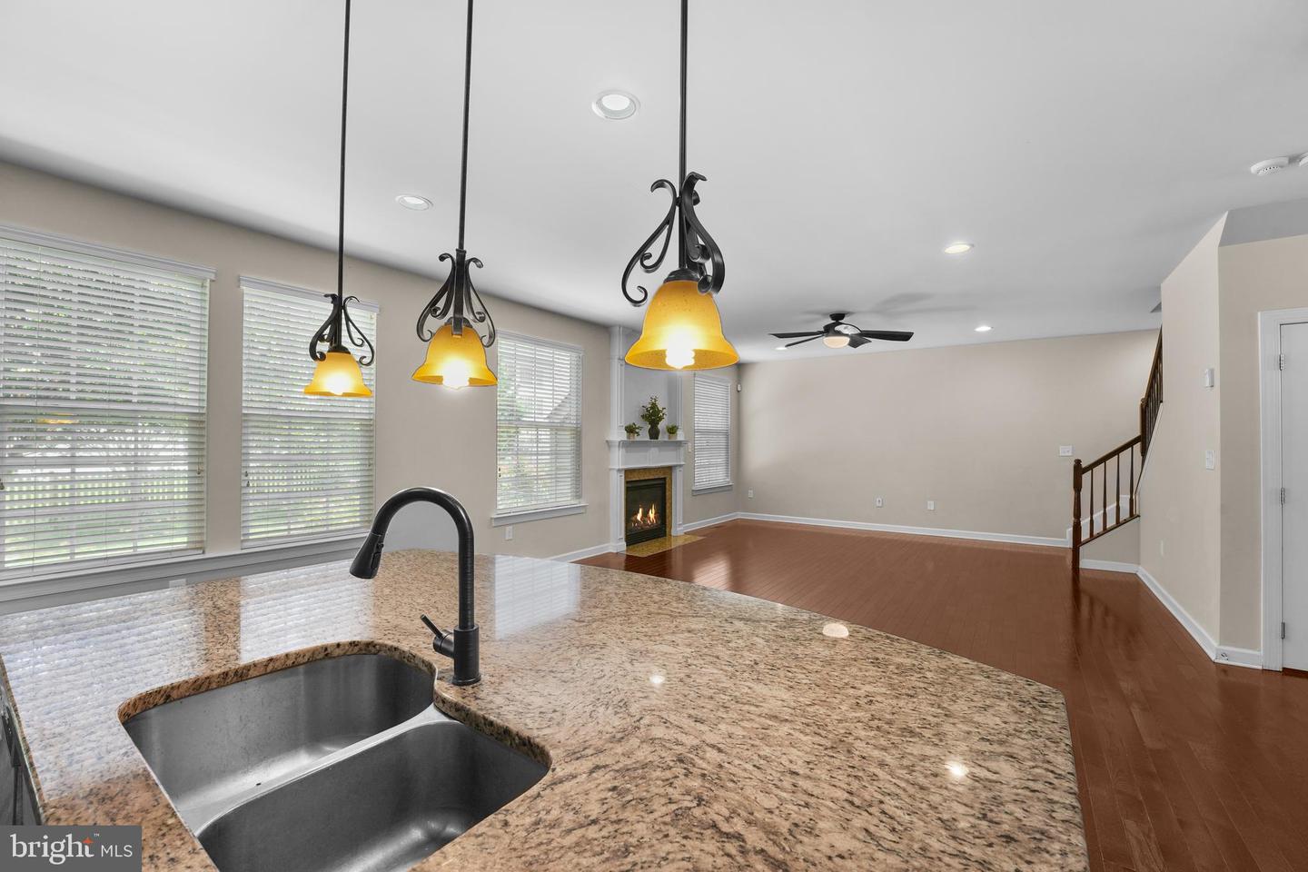 8967 FENESTRA PL, GAINESVILLE, Virginia 20155, 4 Bedrooms Bedrooms, ,3 BathroomsBathrooms,Residential,For sale,8967 FENESTRA PL,VAPW2095340 MLS # VAPW2095340