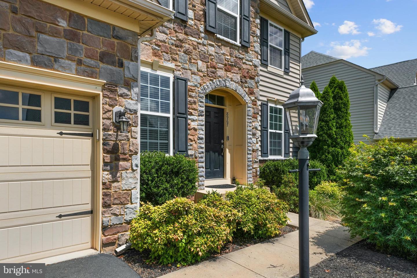 8967 FENESTRA PL, GAINESVILLE, Virginia 20155, 4 Bedrooms Bedrooms, ,3 BathroomsBathrooms,Residential,For sale,8967 FENESTRA PL,VAPW2095340 MLS # VAPW2095340