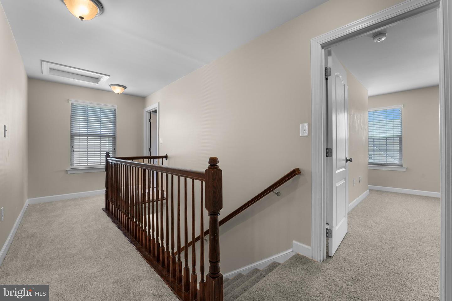 8967 FENESTRA PL, GAINESVILLE, Virginia 20155, 4 Bedrooms Bedrooms, ,3 BathroomsBathrooms,Residential,For sale,8967 FENESTRA PL,VAPW2095340 MLS # VAPW2095340
