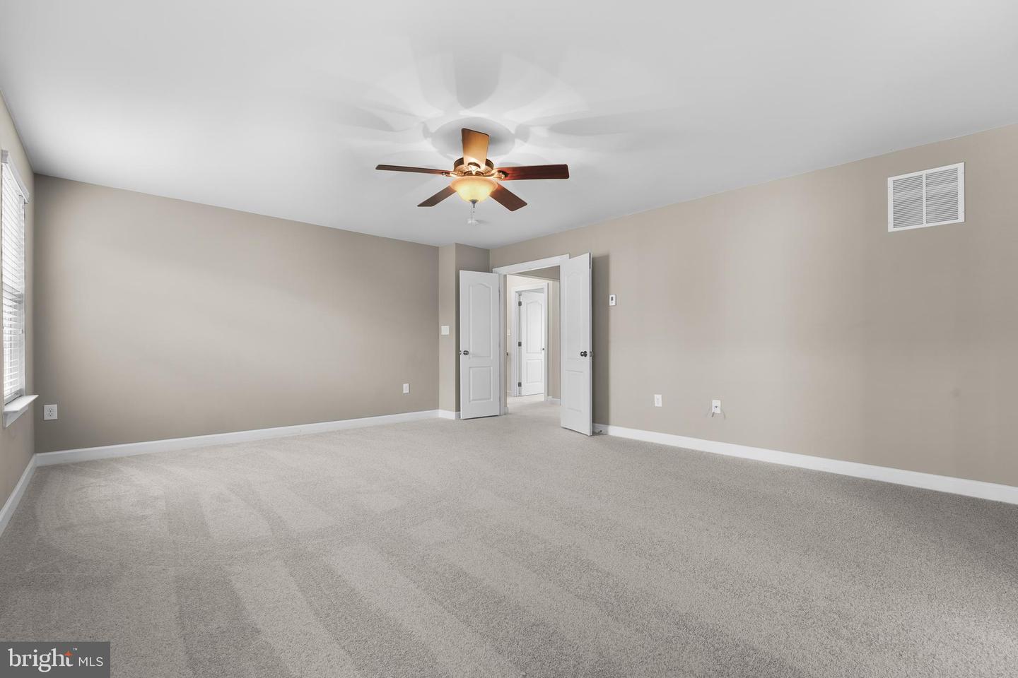 8967 FENESTRA PL, GAINESVILLE, Virginia 20155, 4 Bedrooms Bedrooms, ,3 BathroomsBathrooms,Residential,For sale,8967 FENESTRA PL,VAPW2095340 MLS # VAPW2095340