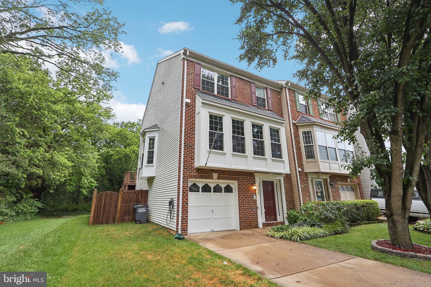 20409 BASELINE TER, ASHBURN, Virginia 20147, 3 Bedrooms Bedrooms, ,2 BathroomsBathrooms,Residential,For sale,20409 BASELINE TER,VALO2097772 MLS # VALO2097772