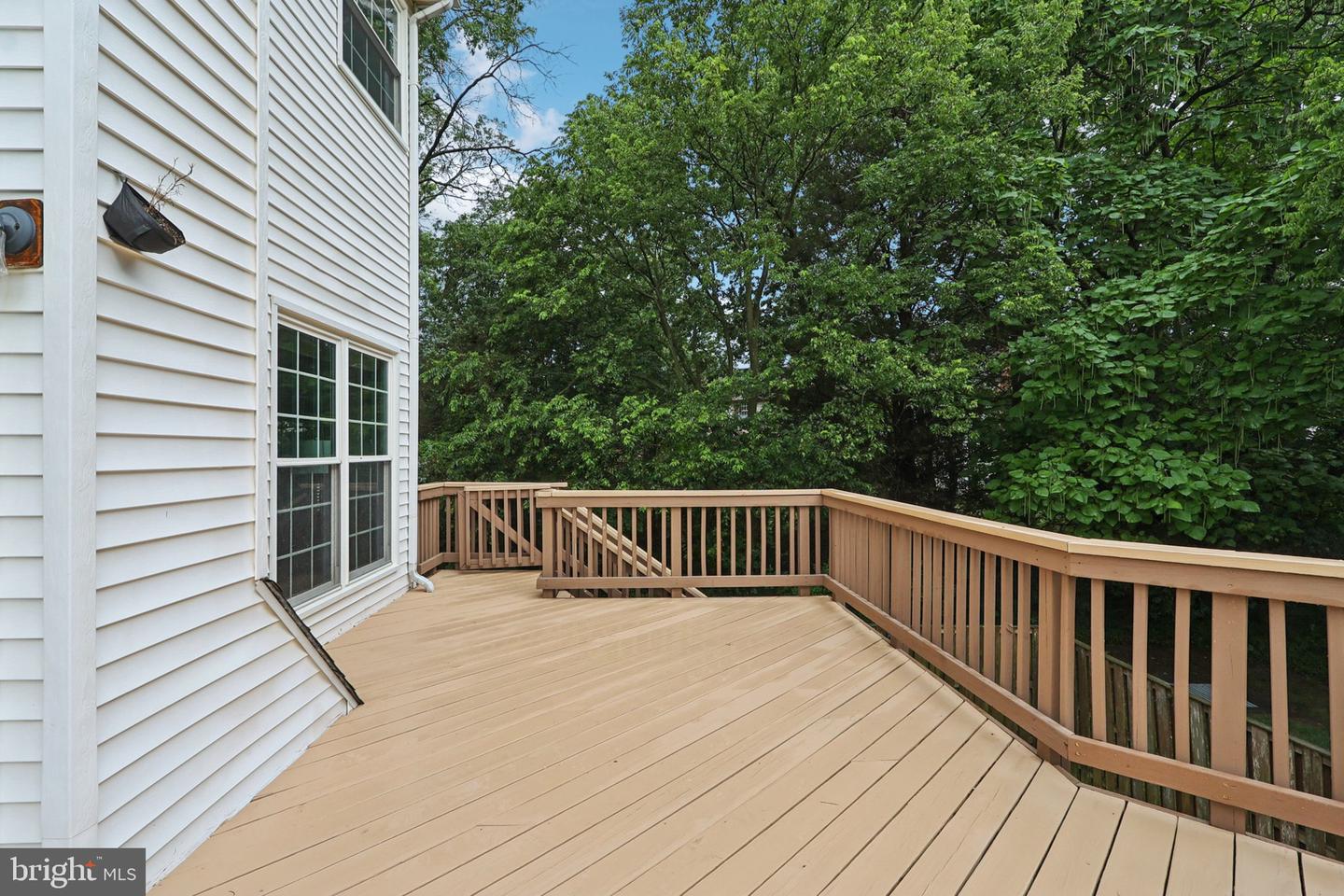 20409 BASELINE TER, ASHBURN, Virginia 20147, 3 Bedrooms Bedrooms, ,2 BathroomsBathrooms,Residential,For sale,20409 BASELINE TER,VALO2097772 MLS # VALO2097772