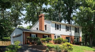 1601 ANTOINETTE AVE, CHARLOTTESVILLE, Virginia 22903, 4 Bedrooms Bedrooms, ,2 BathroomsBathrooms,Residential,1601 ANTOINETTE AVE,666654 MLS # 666654