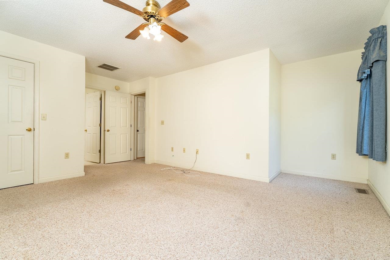 4039 CANNERY WOODS DR, BRIDGEWATER, Virginia 22812, 4 Bedrooms Bedrooms, ,3 BathroomsBathrooms,Residential,4039 CANNERY WOODS DR,666659 MLS # 666659