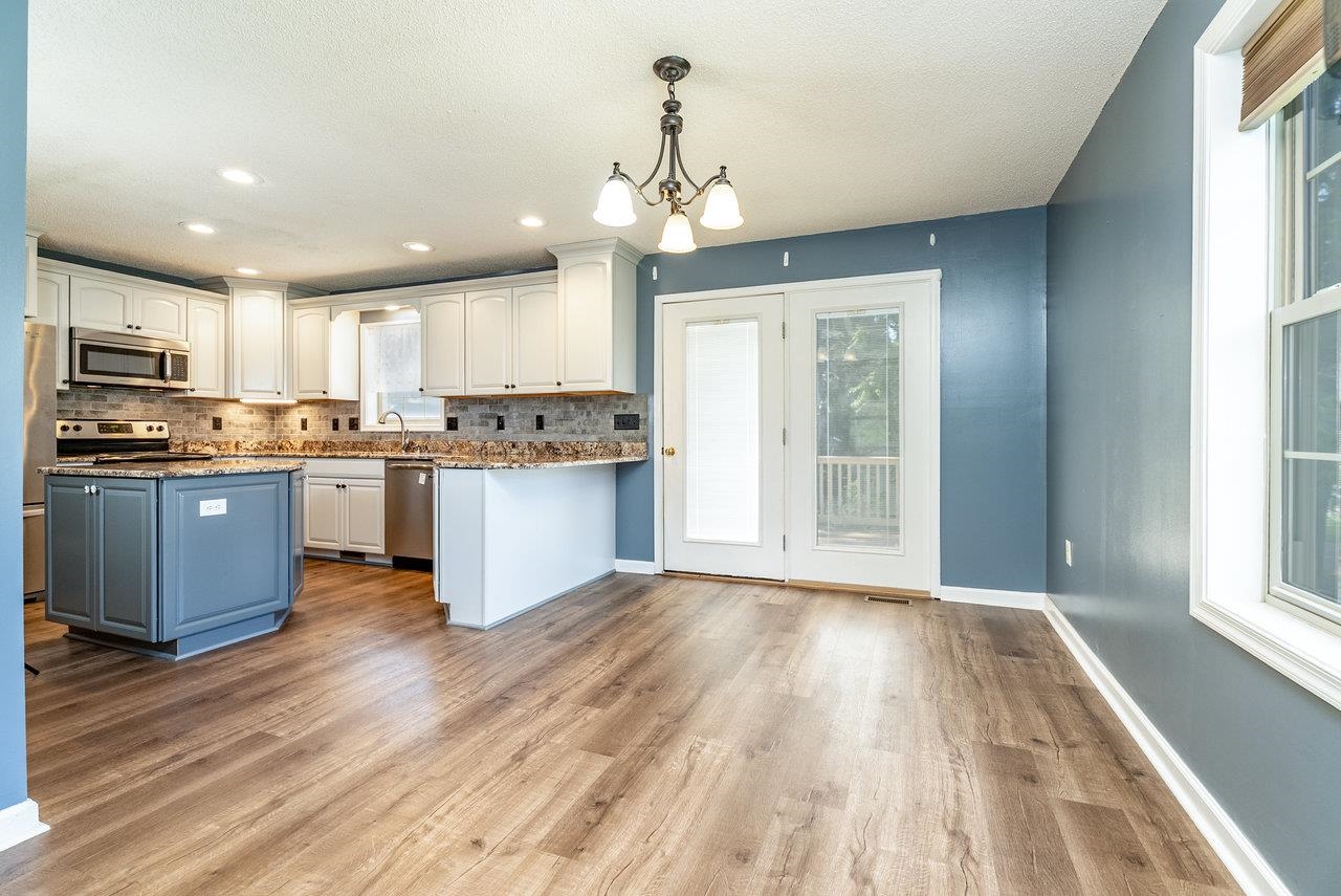 4039 CANNERY WOODS DR, BRIDGEWATER, Virginia 22812, 4 Bedrooms Bedrooms, ,3 BathroomsBathrooms,Residential,4039 CANNERY WOODS DR,666659 MLS # 666659