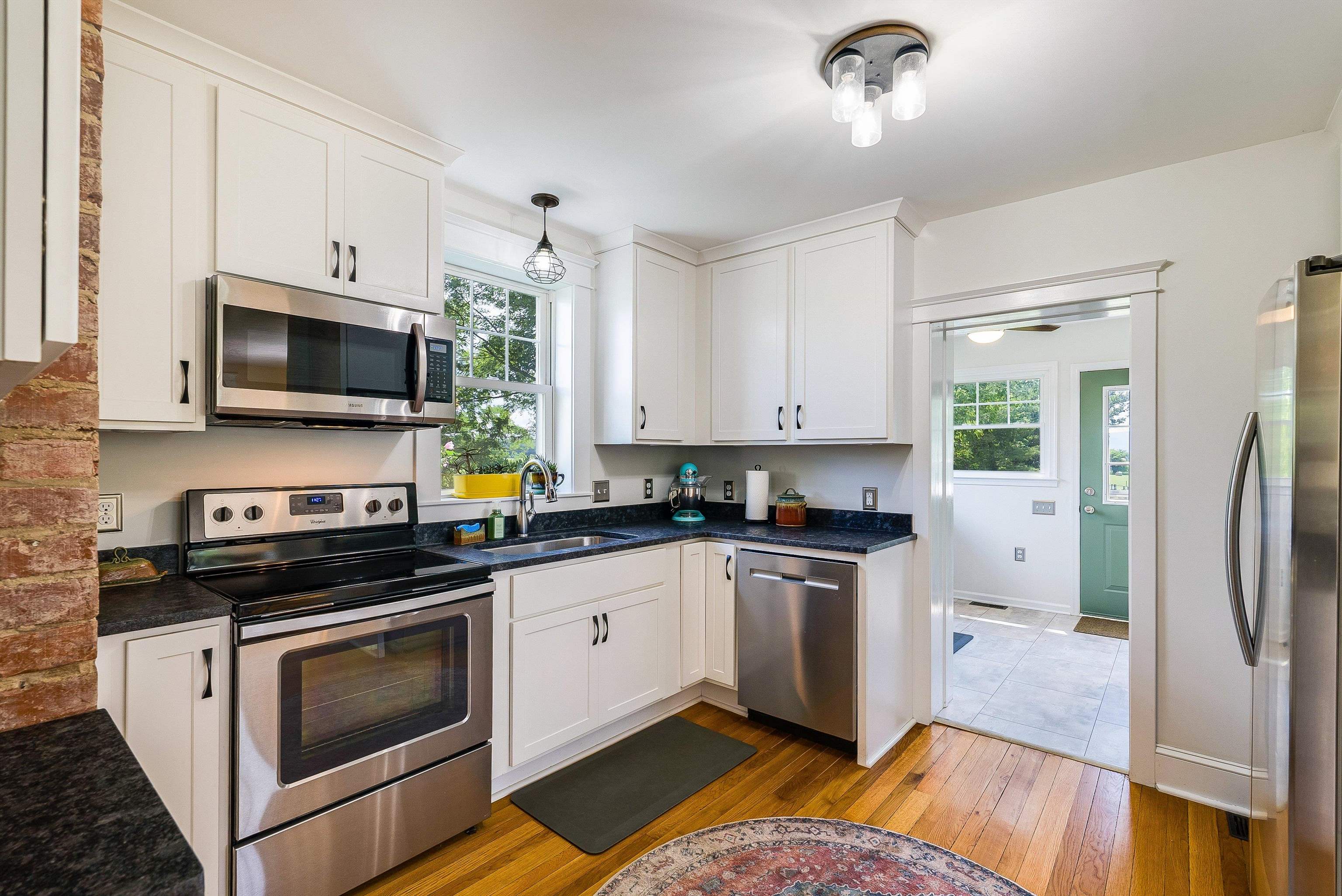 3027 CROSS KEYS RD, ROCKINGHAM, Virginia 22801, 4 Bedrooms Bedrooms, ,2 BathroomsBathrooms,Residential,3027 CROSS KEYS RD,666660 MLS # 666660