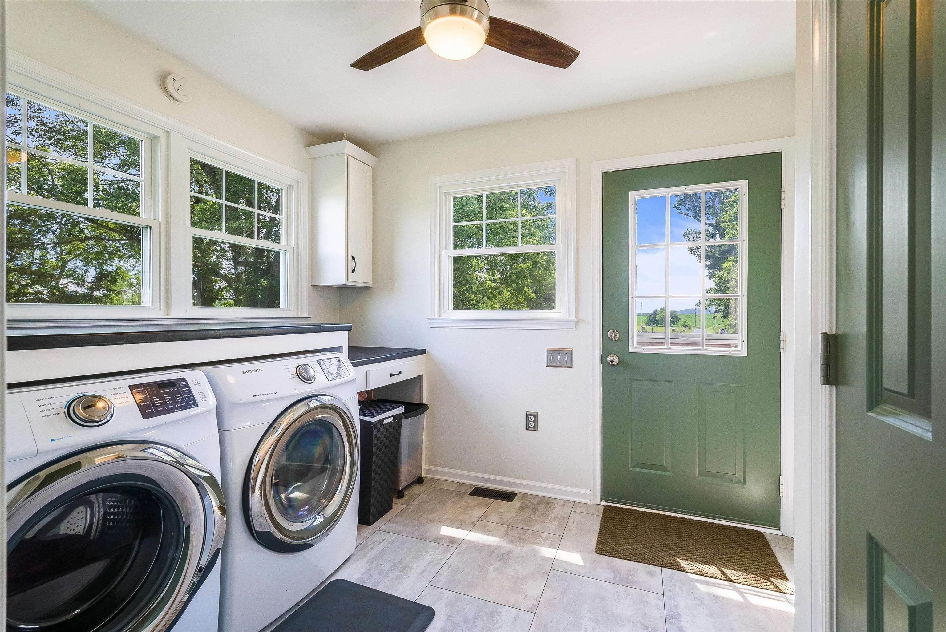 3027 CROSS KEYS RD, ROCKINGHAM, Virginia 22801, 4 Bedrooms Bedrooms, ,2 BathroomsBathrooms,Residential,3027 CROSS KEYS RD,666660 MLS # 666660