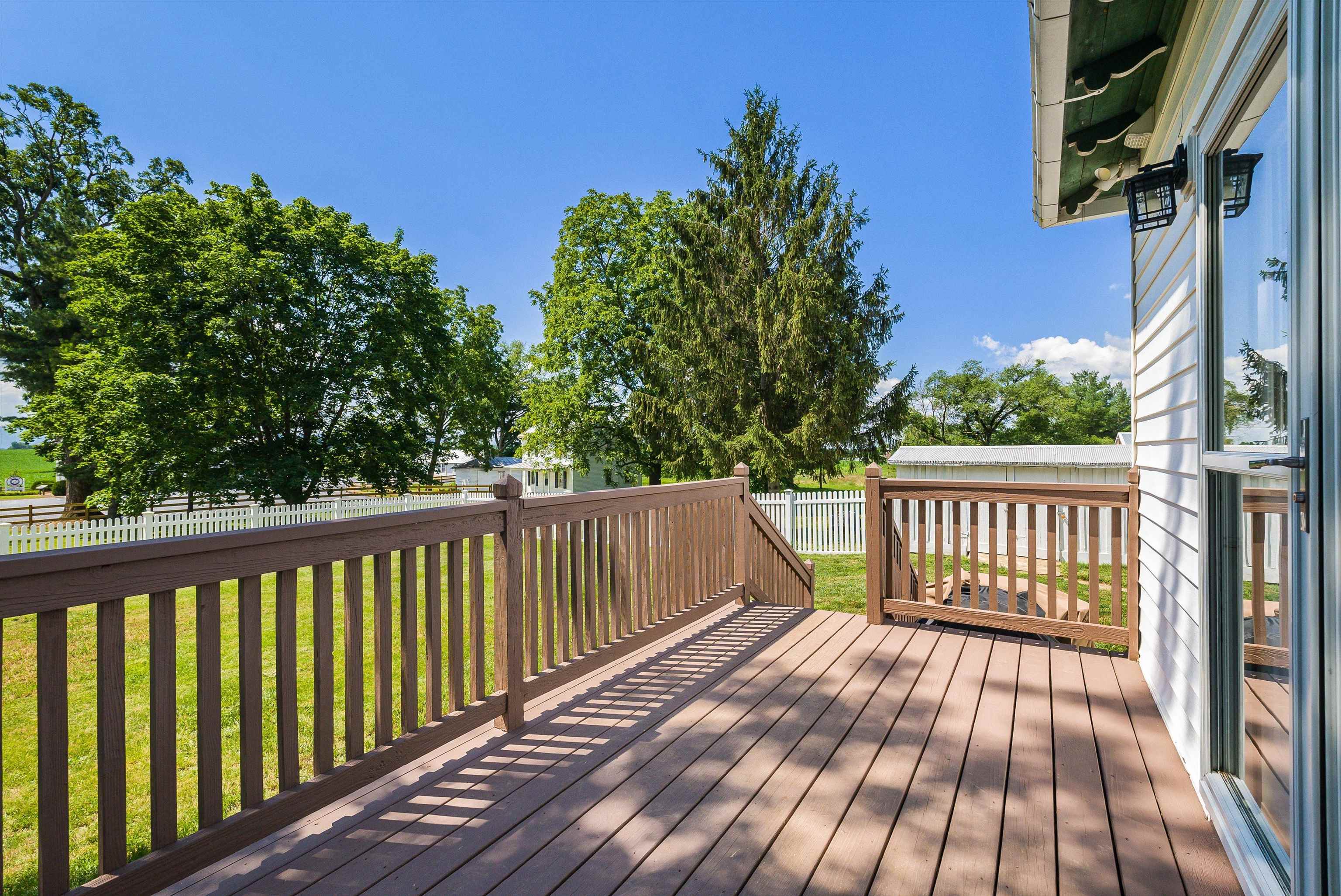 3027 CROSS KEYS RD, ROCKINGHAM, Virginia 22801, 4 Bedrooms Bedrooms, ,2 BathroomsBathrooms,Residential,3027 CROSS KEYS RD,666660 MLS # 666660