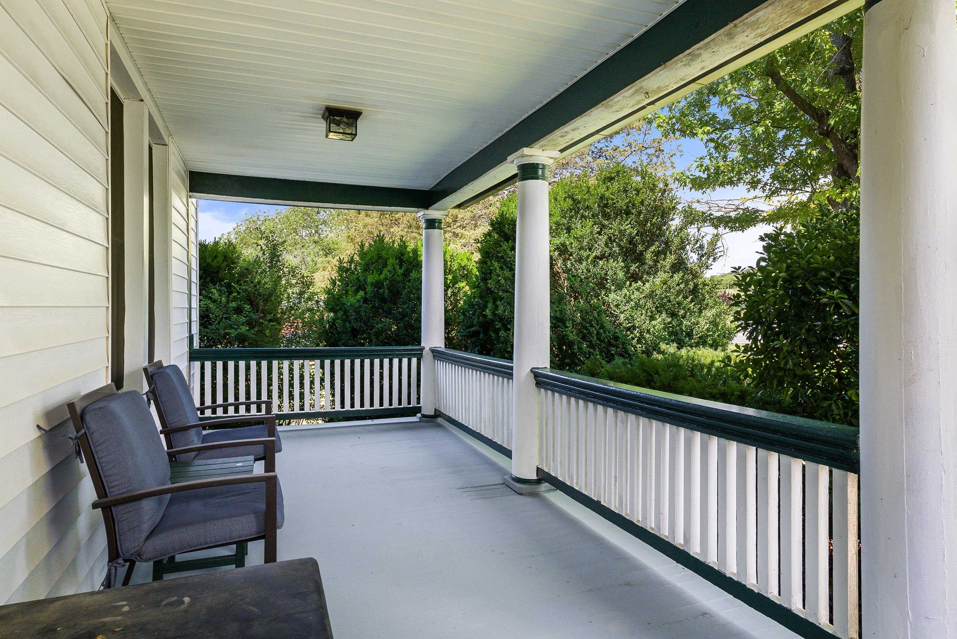 3027 CROSS KEYS RD, ROCKINGHAM, Virginia 22801, 4 Bedrooms Bedrooms, ,2 BathroomsBathrooms,Residential,3027 CROSS KEYS RD,666660 MLS # 666660