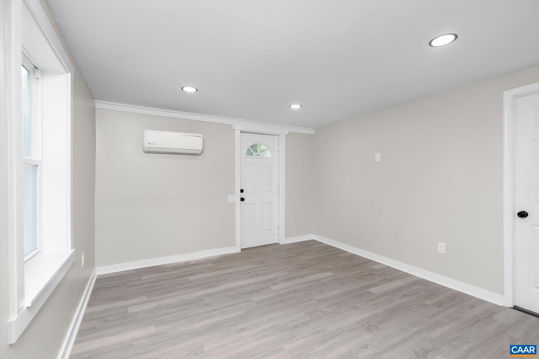 1805 SHENANDOAH AVE, WAYNESBORO, Virginia 22980, 3 Bedrooms Bedrooms, ,2 BathroomsBathrooms,Residential,1805 SHENANDOAH AVE,666666 MLS # 666666