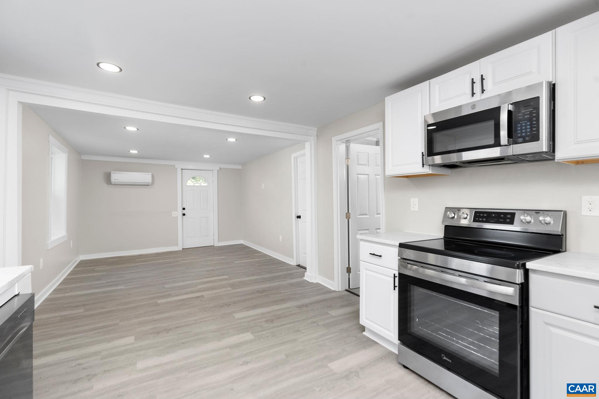 1805 SHENANDOAH AVE, WAYNESBORO, Virginia 22980, 3 Bedrooms Bedrooms, ,2 BathroomsBathrooms,Residential,1805 SHENANDOAH AVE,666666 MLS # 666666