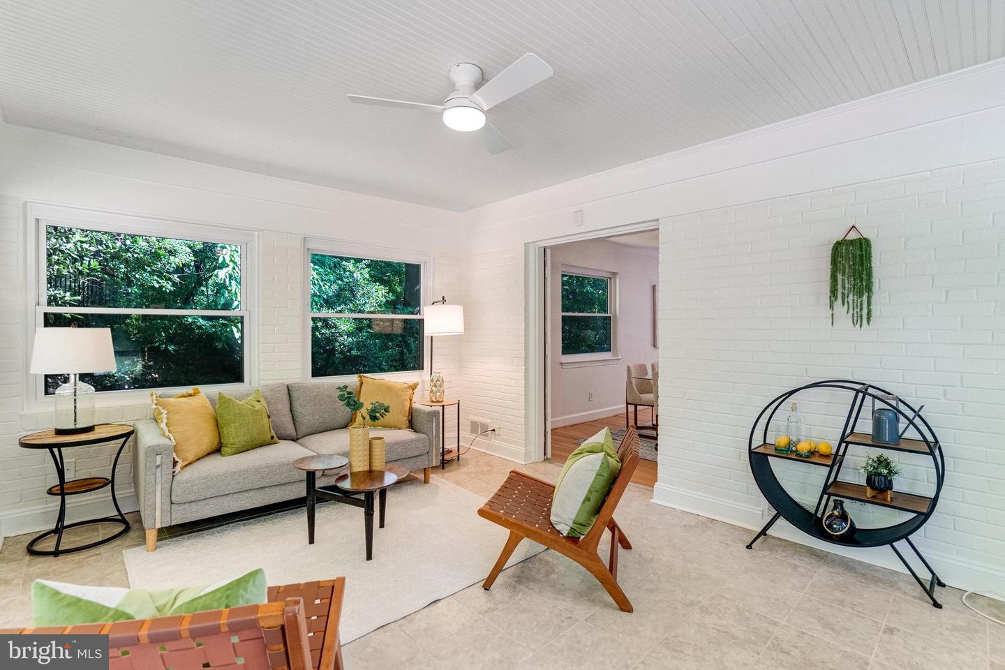 2420 N TAYLOR ST, ARLINGTON, Virginia 22207, 4 Bedrooms Bedrooms, ,3 BathroomsBathrooms,Residential,For sale,2420 N TAYLOR ST,VAAR2058422 MLS # VAAR2058422